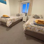The Townhouse * Данглоу