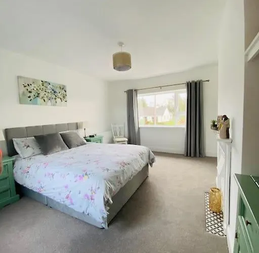 The Townhouse Дом отдыха *